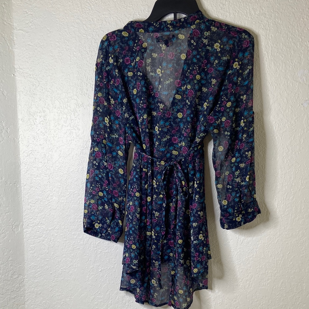 Weavers Navy Floral Tunic Top - Picture 5 of 7